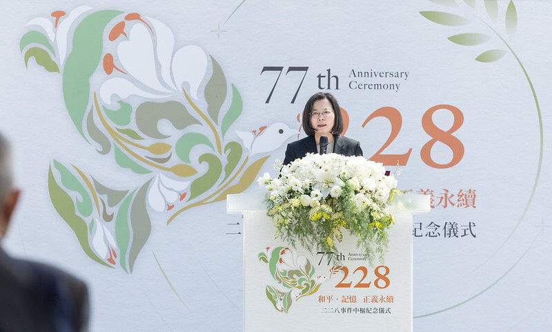 Präsidentin Tsai gedenkt der Opfer des 228-Vorfalls und betont Wichtigkeit der Übergangsjustiz