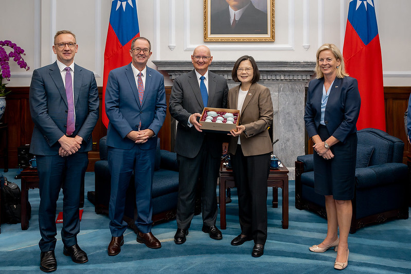 Präsidentin Tsai Ing-wen empfängt Parlamentarier aus Australien