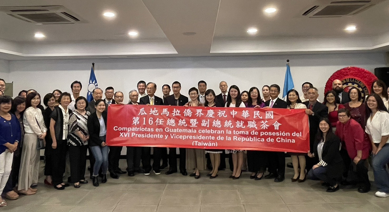 Guatemalas Präsident verspricht an Unterstützung von Taiwan festzuhalten