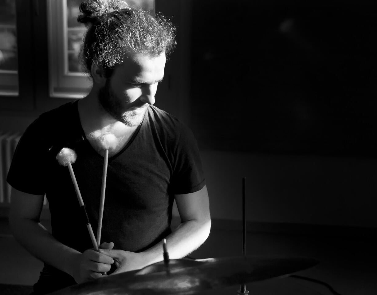 Pablo Liebhaber: Von der musikalischen Improvisation am Schlagzeug zum Leben in Taiwan