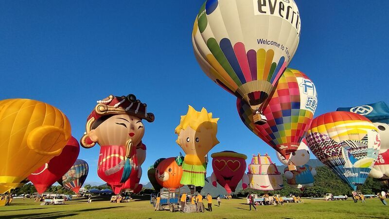 Internationales Heißluftballon-Festival hat begonnen