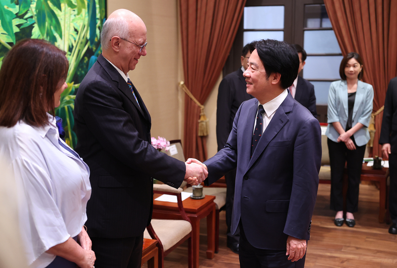 Präsident Lai empfängt neuen designierten Präsidenten des Rotary International