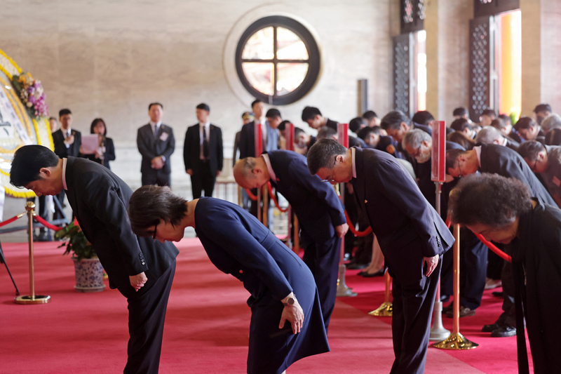 Präsident Lai würdigt gefallene Militärs