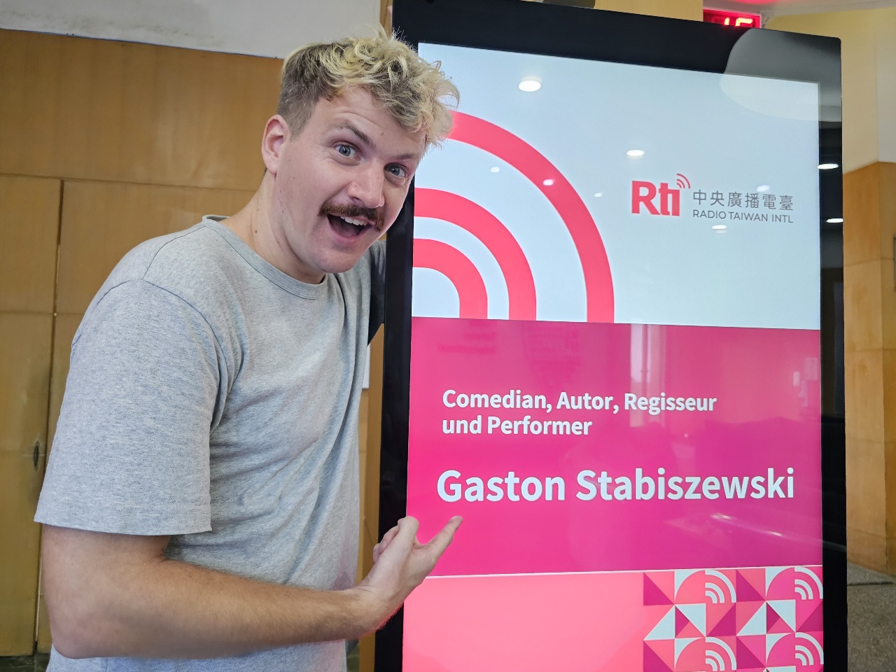 Gaston Stabiszewski: Comedy-Szene in Taipei