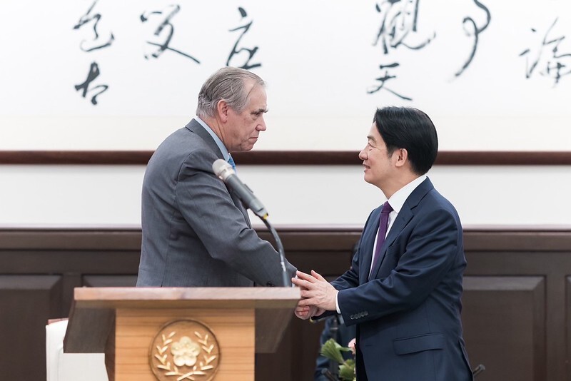Präsident Lai Ching-te empfängt US-Senator Jeff Merkley