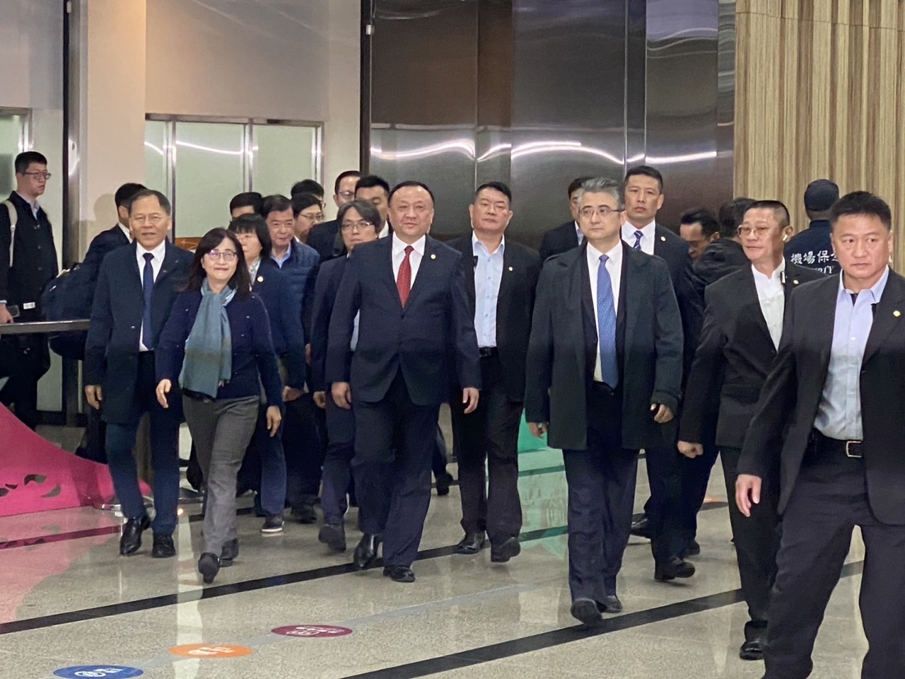 Vizebürgermeister von Shanghai trifft zu Twin City Forum in Taipei ein
