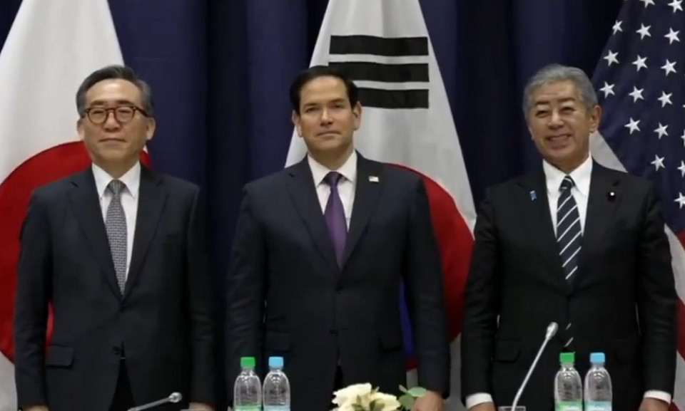Außenminister der USA, Japans und Südkoreas wiederholen Unterstützung für Frieden in der Taiwanstraße