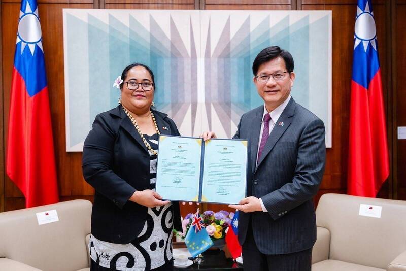 Neue Botschafterin von Tuvalu in Taiwan tritt Amt an