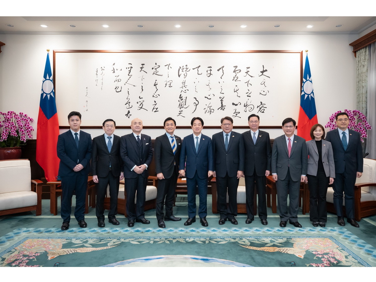 Außenminister: Taiwan und Japan sollten eine “nicht-rote Lieferkette” aufbauen