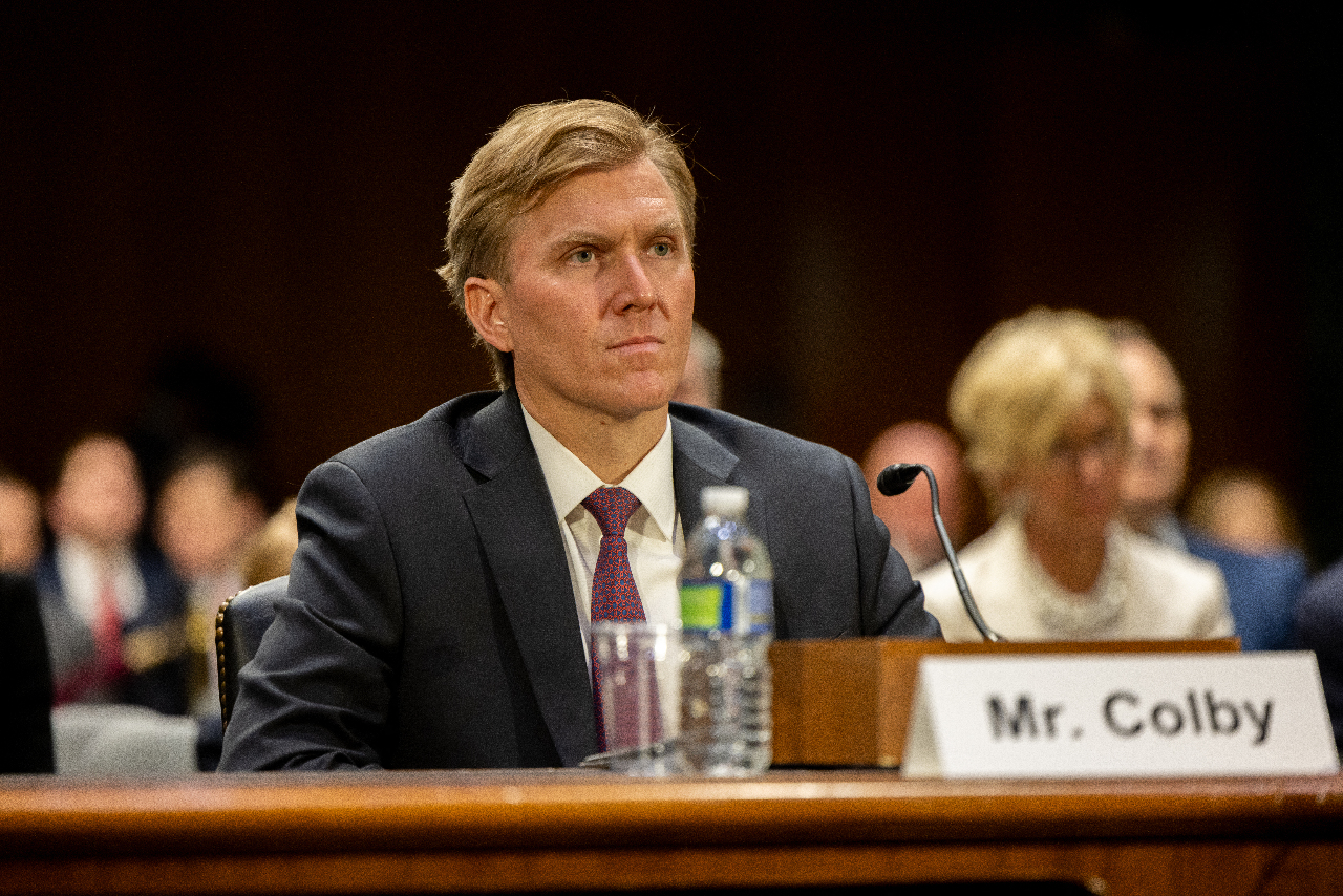 US-Experte Elbridge Colby kritisiert Taiwans Verteidigungsausgaben und fordert höhere