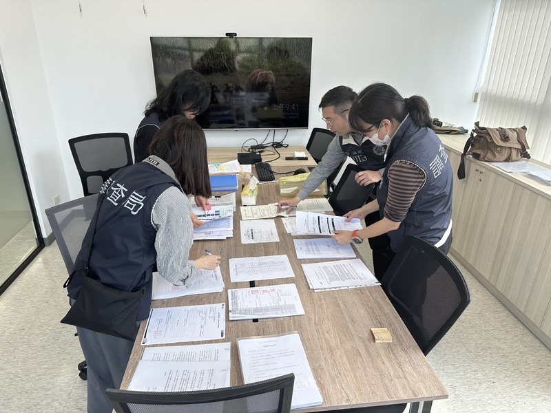 Taiwan geht gegen illegale Abwerbung durch chinesische Unternehmen vor