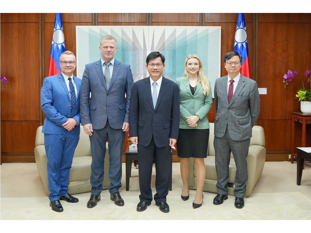 Außenminister Lin empfängt Delegation des Europäischen Parlaments